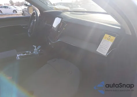 2026 Volvo Xc90 Ultra, B6 Awd Gas (Mild Hybrid), Gasoline, Bright, 7 Seats z USA, uszkodzony, nr VIN YV4062PF5T1460190